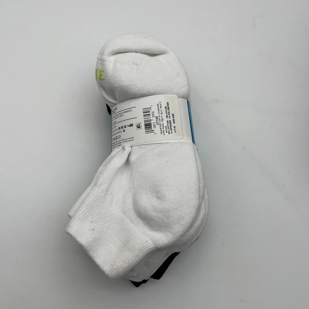 HUE Quarter Top Socks Women One Size Black White 6 Pair Pack Cushioned Wicking